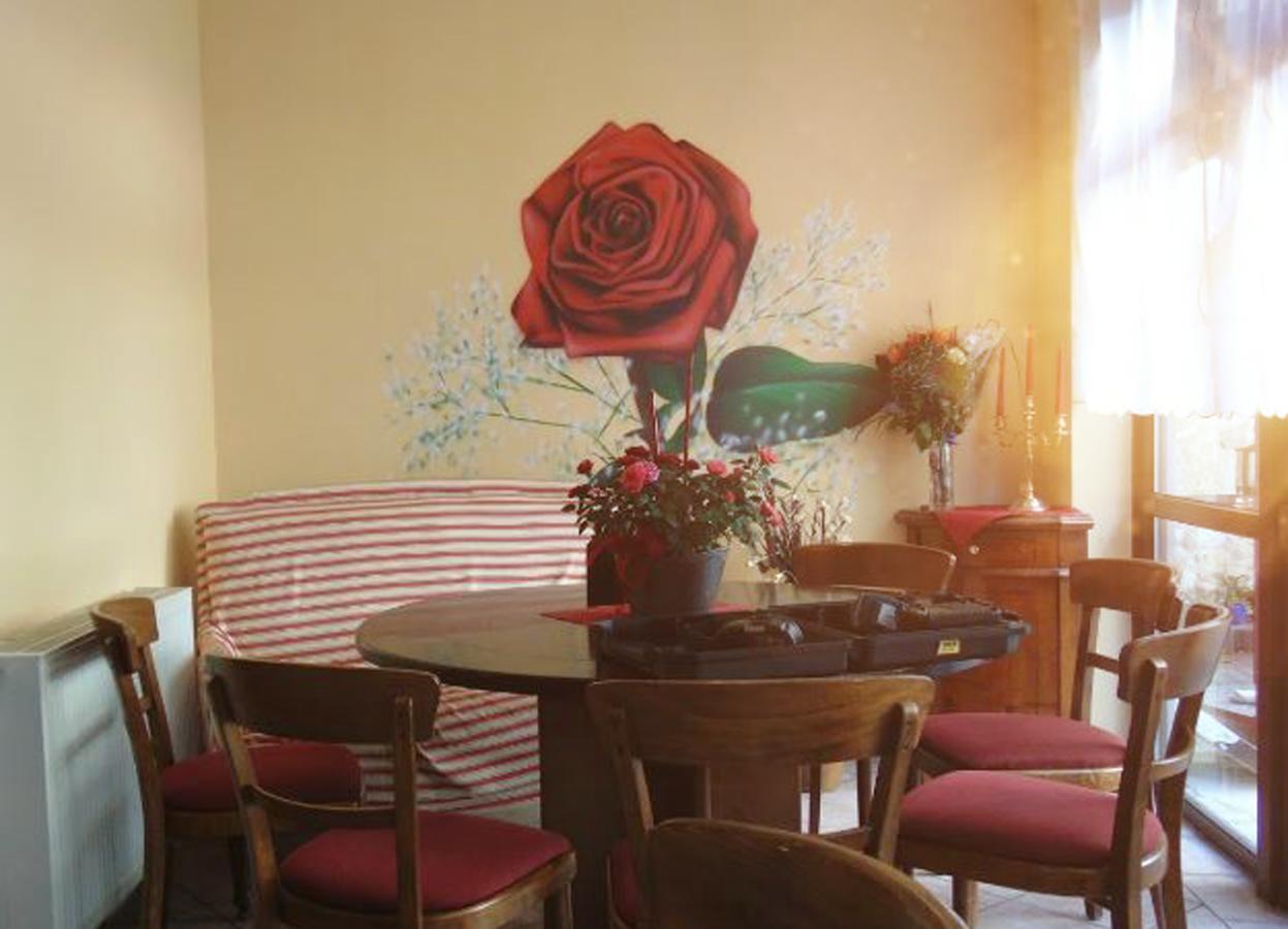 Gasthaus & Pension "Zur Rose" Weimar  Extérieur photo